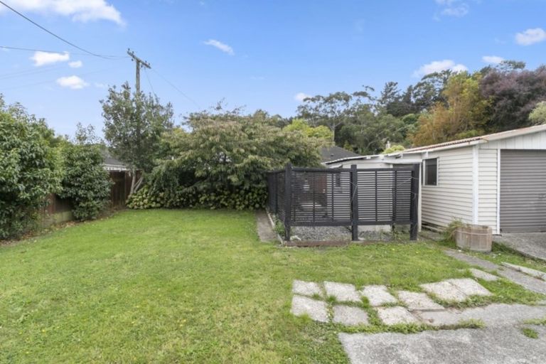 Photo of property in 13 Harris Street, Naenae, Lower Hutt, 5011