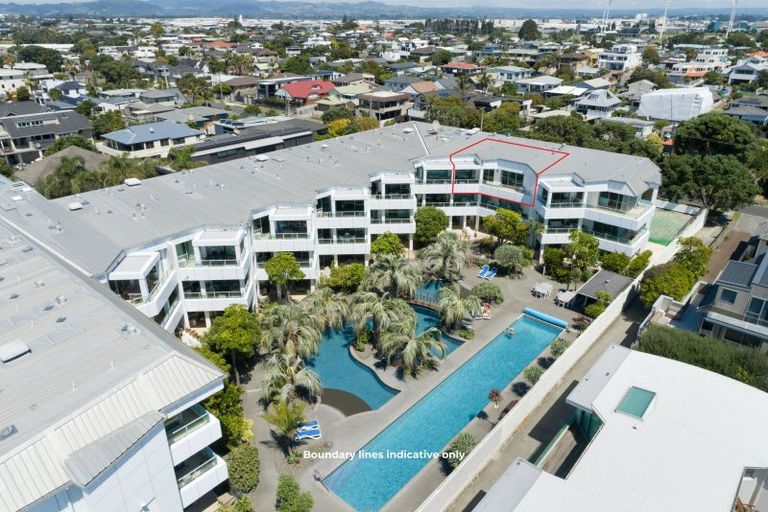 Photo of property in 314/136 Marine Parade, Mount Maunganui, 3116