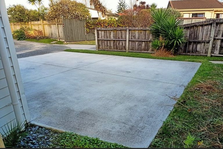 Photo of property in 21b Hayley Grove, Papamoa Beach, Papamoa, 3118