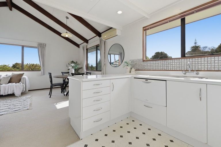 Photo of property in 2a Westwood Street, Bellevue, Tauranga, 3110