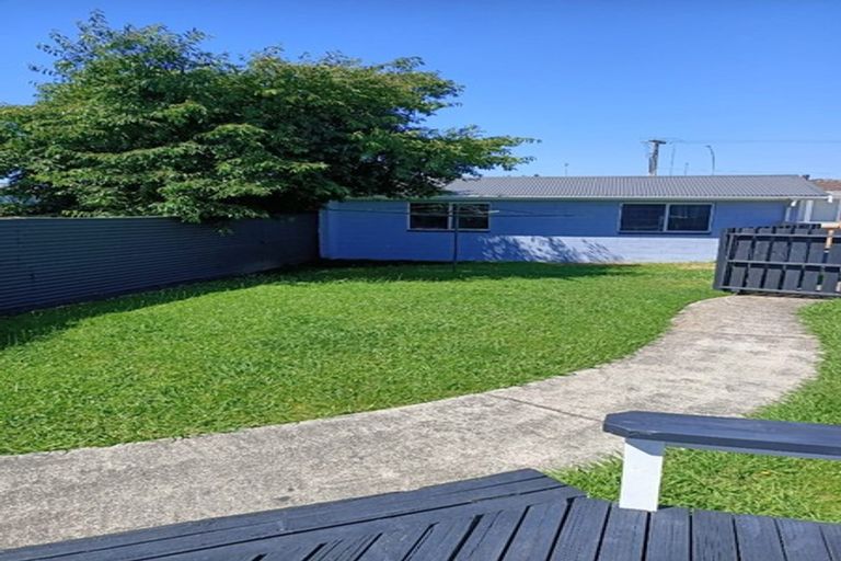 Photo of property in 139a Avalon Drive, Nawton, Hamilton, 3200