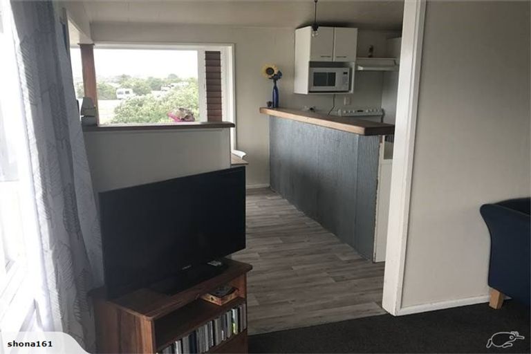 Photo of property in 41 Clifton Road, Haumoana, 4102