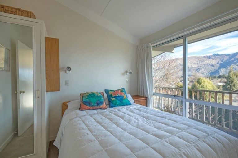Photo of property in 20 Hunter Crescent, Wanaka, 9305