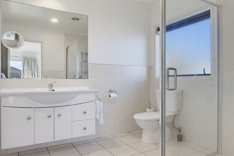 Photo of property in 24 Bucklands Crescent, Papamoa Beach, Papamoa, 3118