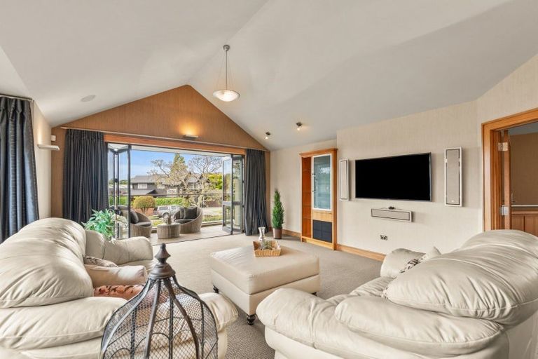 Photo of property in Willfox, 54 Ihaka Street, Hokowhitu, Palmerston North, 4410