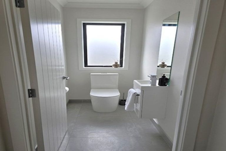 Photo of property in 7 Monowai Street, Poraiti, Napier, 4112