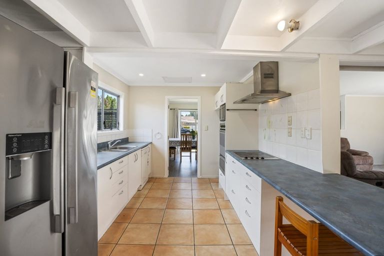 Photo of property in 7 Glengowan Place, Conifer Grove, Takanini, 2112