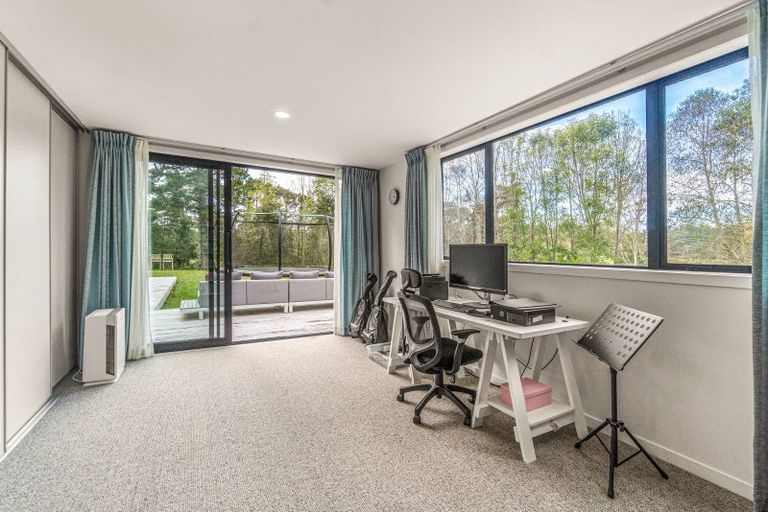 Photo of property in 16 Collings Drive, Lucas Heights, Albany, 0793