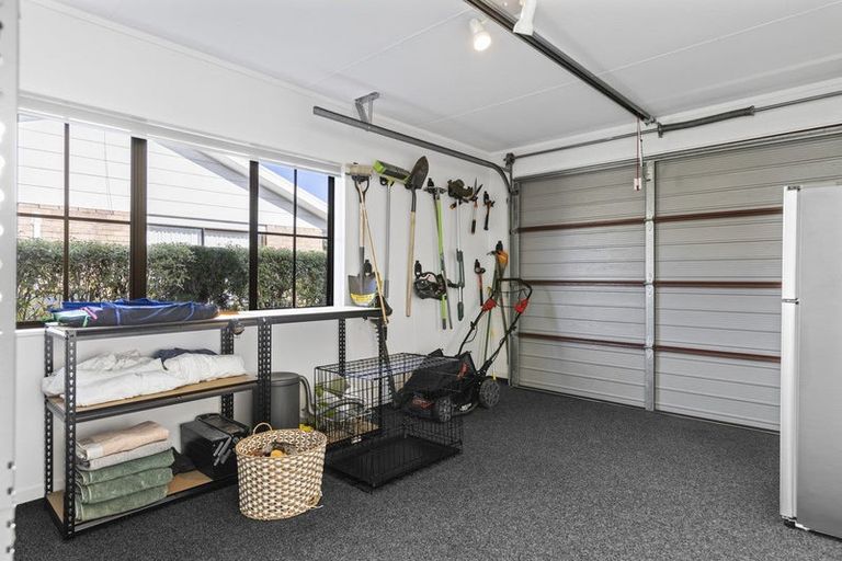 Photo of property in 36b Clare Street, Cambridge, 3434