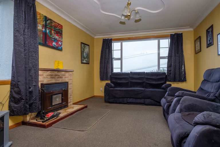 Photo of property in 61 Gilkison Street, Halfway Bush, Dunedin, 9010