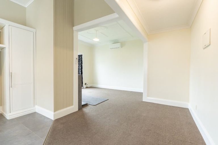 Photo of property in 24 Aroha Street, Takaro, Palmerston North, 4410
