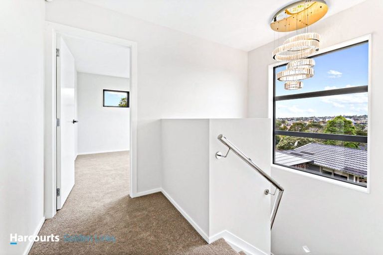 Photo of property in 51a Fitzwater Place, Henderson, Auckland, 0612