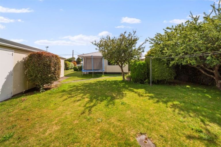 Photo of property in 39 Reid Avenue, Hawera, 4610