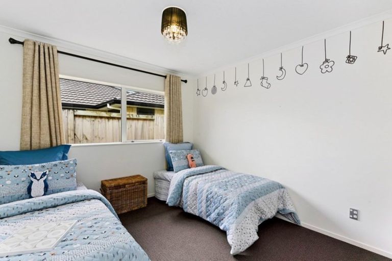 Photo of property in 17 Kentwood Place, Flagstaff, Hamilton, 3210