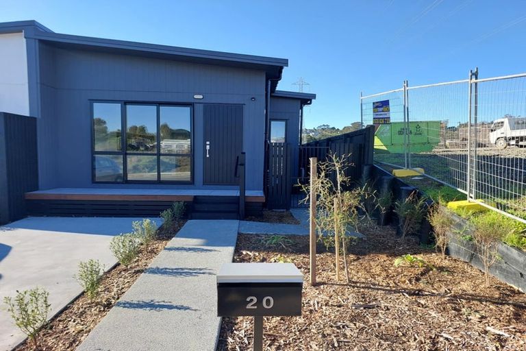 Photo of property in 20 Harvie Mcwatt Drive, Totara Park, Auckland, 2019