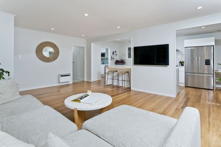 Photo of property in 69 Park Hill Road, Birkenhead, Auckland, 0626