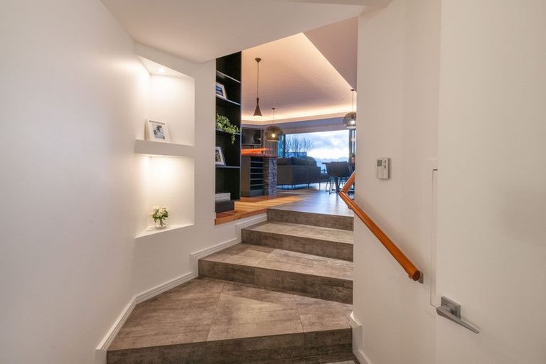 Photo of property in 13 Penrith Park Drive, Wanaka, 9305