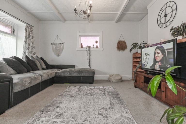 Photo of property in 410 Pepper Street, Saint Leonards, Hastings, 4120