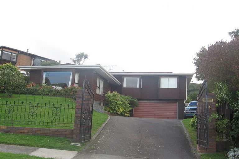 Photo of property in 14 Westpoint Avenue, Harbour View, Lower Hutt, 5010