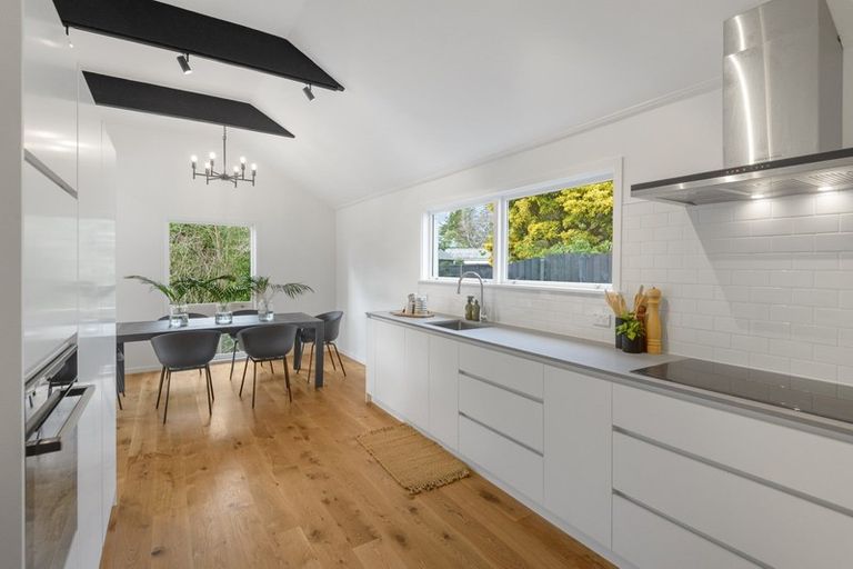 Photo of property in 22 Tuirau Place, Ilam, Christchurch, 8041