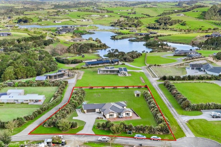 Photo of property in 15 Woodleigh Lane, Mangawhai, 0573