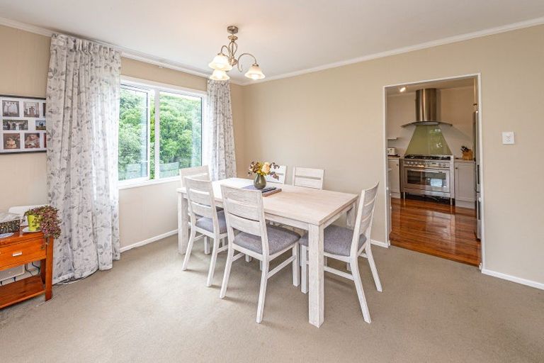 Photo of property in 43 Parkes Avenue, Saint Johns Hill, Whanganui, 4501