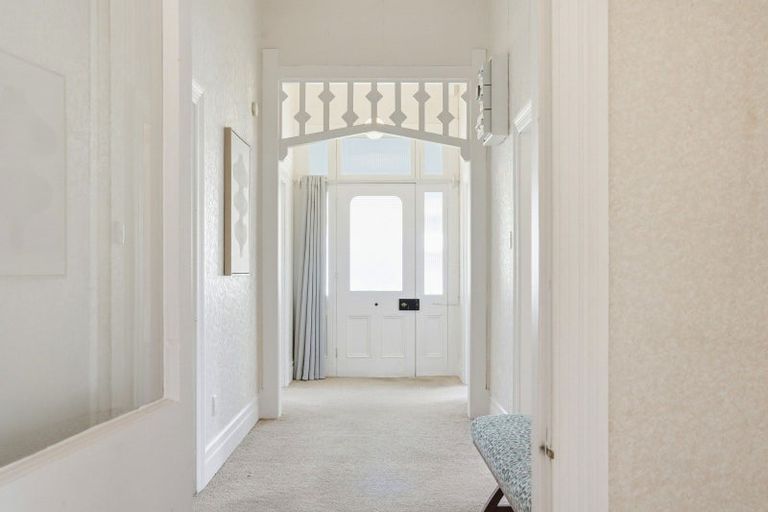 Photo of property in 80 Great North Road, Saint Johns Hill, Whanganui, 4500