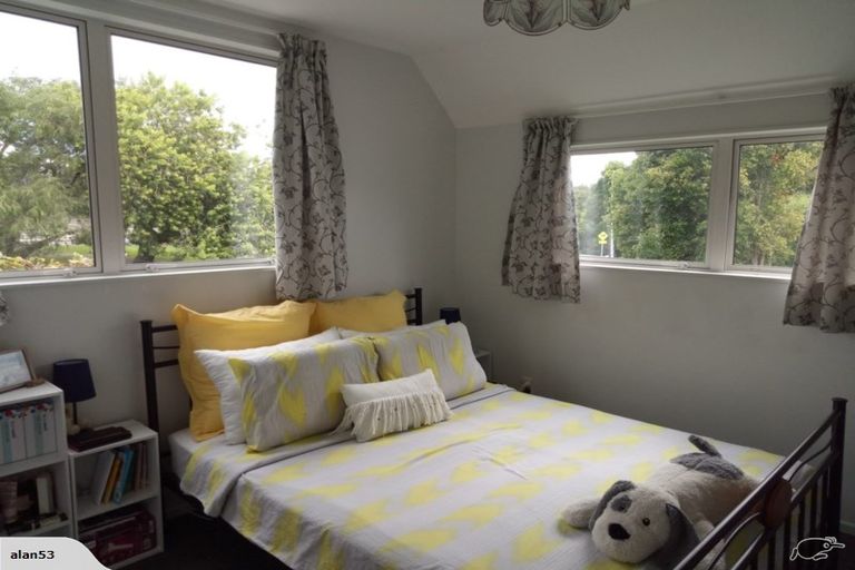 Photo of property in 44a Waverley Avenue, Glenfield, Auckland, 0629