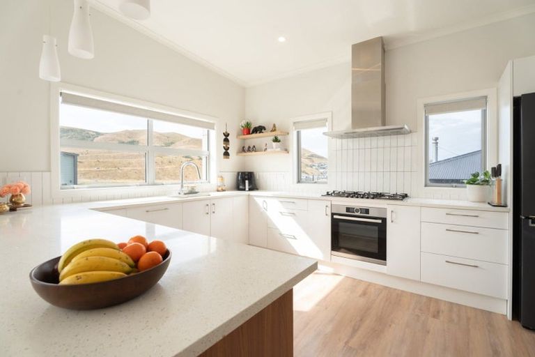 Photo of property in 103 Melksham Drive, Churton Park, Wellington, 6037