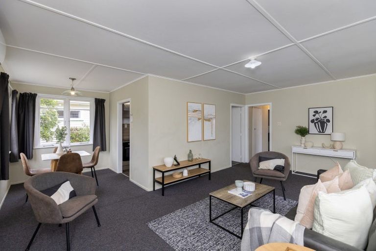 Photo of property in 17 Riwai Street, Paraparaumu, 5032