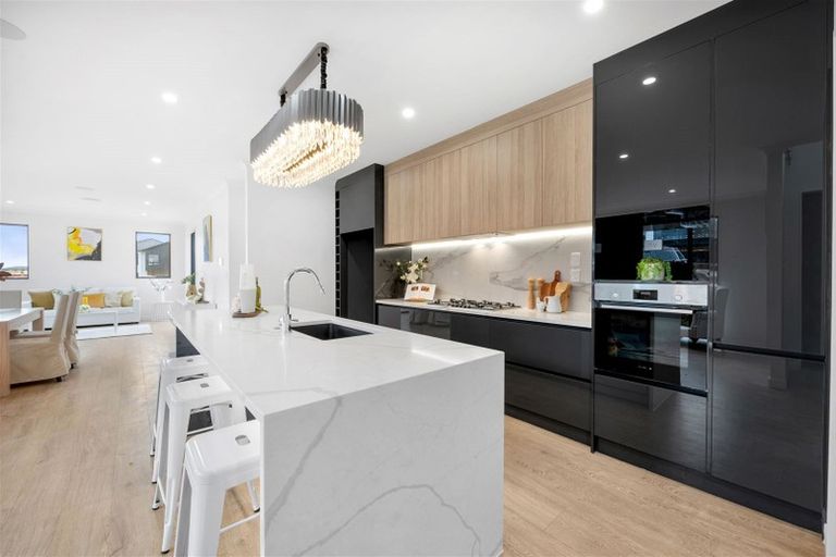 Photo of property in 15 Tiro Street, Flat Bush, Auckland, 2019