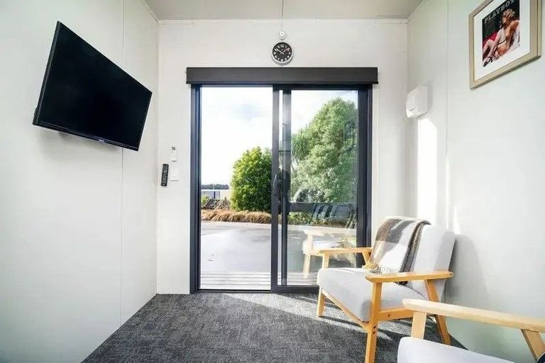 Photo of property in 5a Harania Avenue, Favona, Auckland, 2024