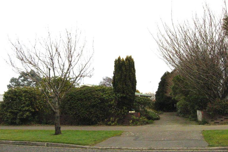 Photo of property in 28 Macmaster Street, Richmond, Invercargill, 9810