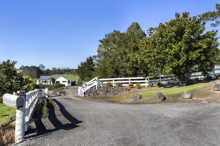 Photo of property in 167 Anderson Road, Helensville, 0875