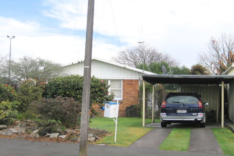 Photo of property in 4 Hugh Place, St Andrews, Hamilton, 3200