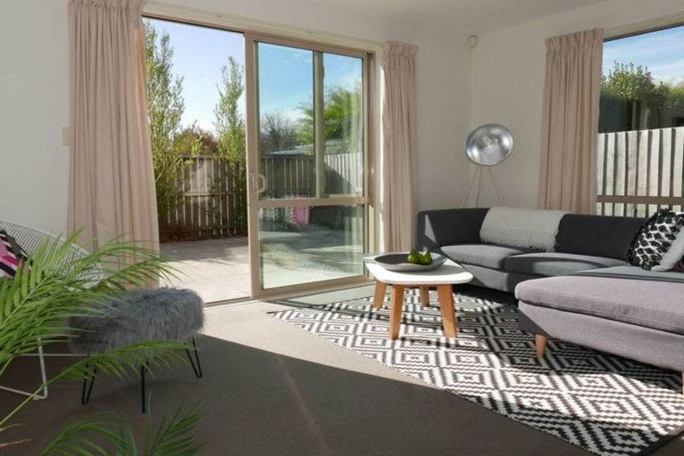 Photo of property in 560 Gloucester Street, Linwood, Christchurch, 8011