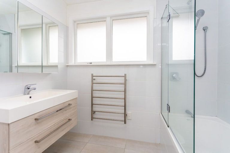 Photo of property in 35 Deepdale Street, Burnside, Christchurch, 8053