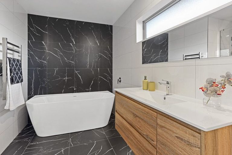 Photo of property in 3 Wildhawk Place, Shirley, Christchurch, 8061