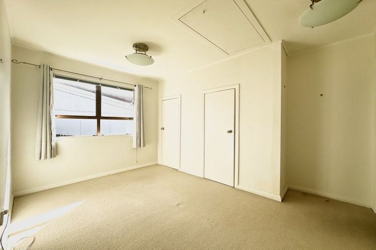 Photo of property in 3 Beulah Avenue, Rothesay Bay, Auckland, 0630