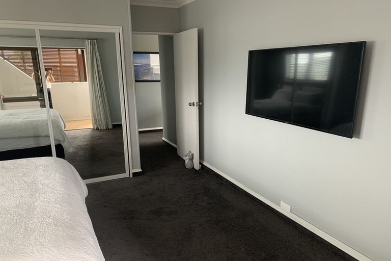 Photo of property in 143a Oceanview Road, Mount Maunganui, 3116