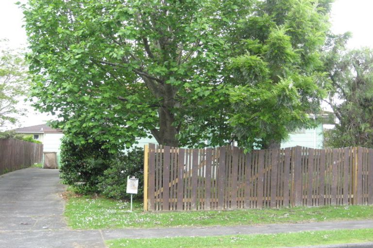 Photo of property in 51 John Walker Drive, Manurewa, Auckland, 2102