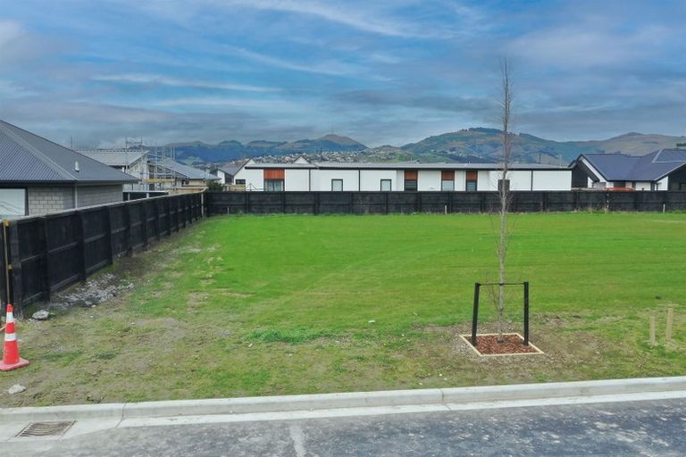 Photo of property in 1 Summerleas Lane, Halswell, Christchurch, 8025