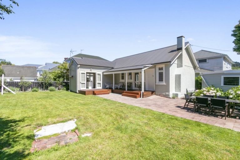 Photo of property in 7 Marsden Avenue, Karori, Wellington, 6012