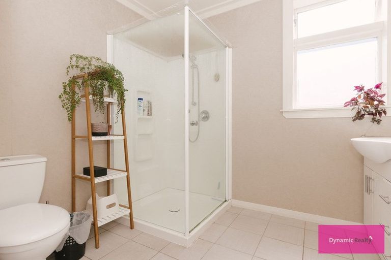 Photo of property in 36 Burns Avenue, Takaro, Palmerston North, 4412