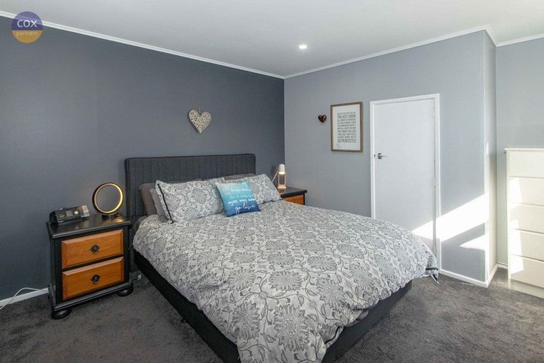 Photo of property in 2/608 Heretaunga Street East, Parkvale, Hastings, 4122