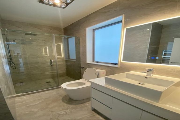 Photo of property in 41 Donegal Park Drive, Flat Bush, Auckland, 2019