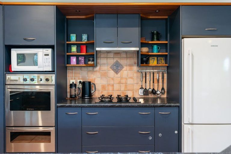 Photo of property in 73 Dixon Road, Glenview, Hamilton, 3206