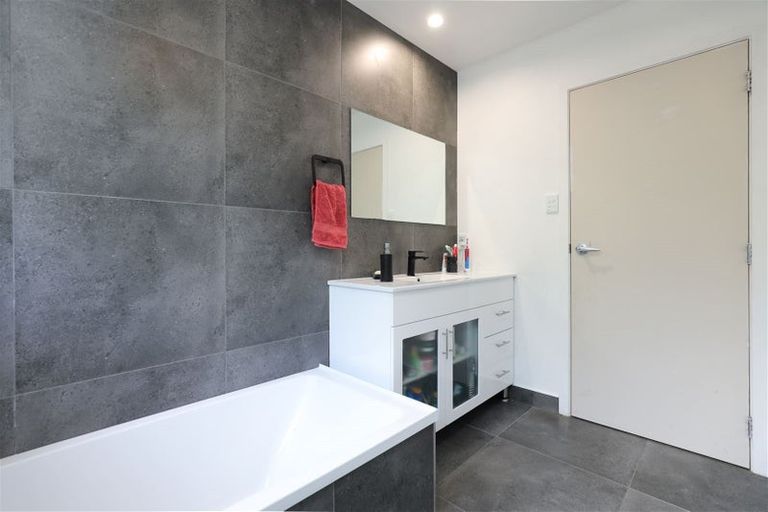 Photo of property in 3 Croft Terrace, Huntly, 3700