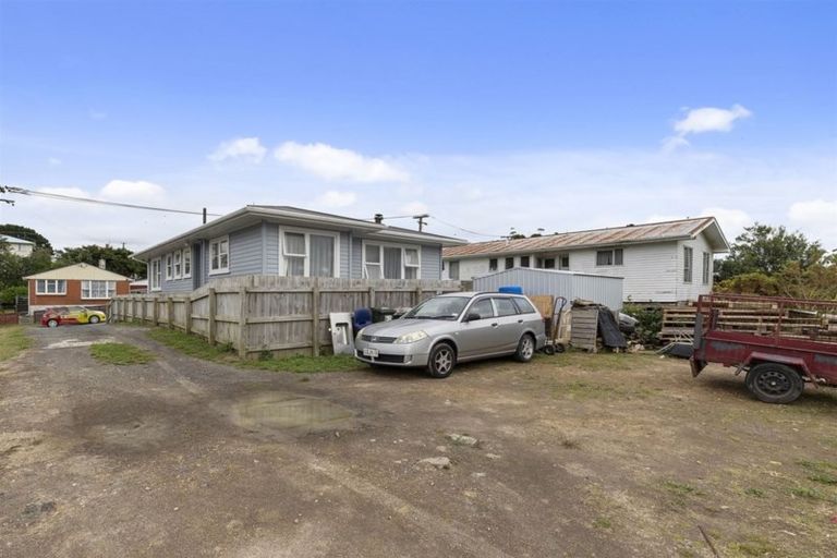 Photo of property in 25 Swansea Street, Cannons Creek, Porirua, 5024
