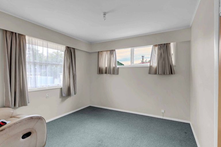 Photo of property in 8 Pulham Crescent, Queenwood, Hamilton, 3210